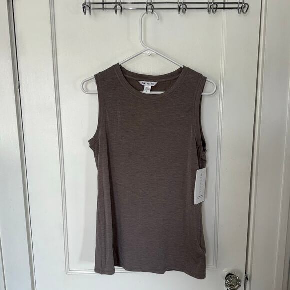 New Athleta Vital Tank 2.0 Essence Gray Women's size S - Picture 1 of 6